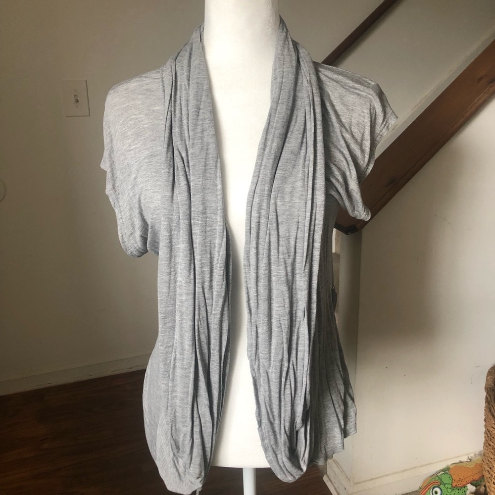 Converse Medium Grey Short-Sleeved Wrap
